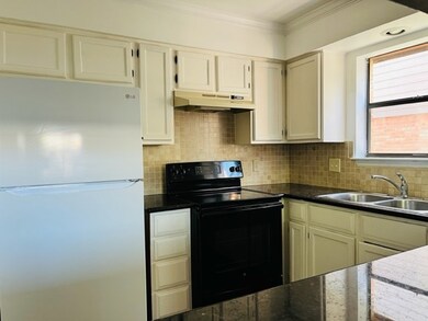 315 E 10th St unit B, Houston, TX 77008 - photo 7