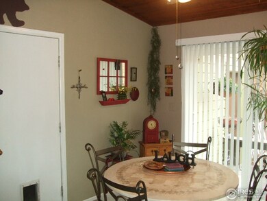 10 x 9 Dining Room