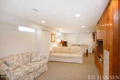 3667 Grape Ave NE, Grand Rapids, MI 49525 - photo 7