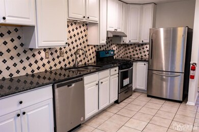 4 Topaz Dr, Franklin Park, NJ 08823 - photo 5