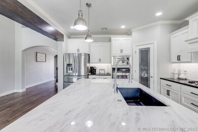 Kitchen 2