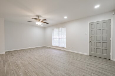 One more look at the freshly updated living room.