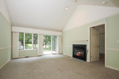 Living Room with fireplace