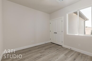 71 E 1040 N, La Verkin-Kevan Webb (6 of