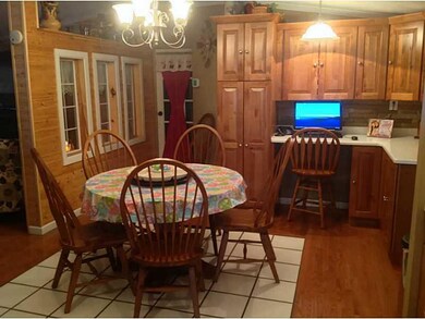 1629 Getty Ave, Indiana, PA 15701 - photo 3