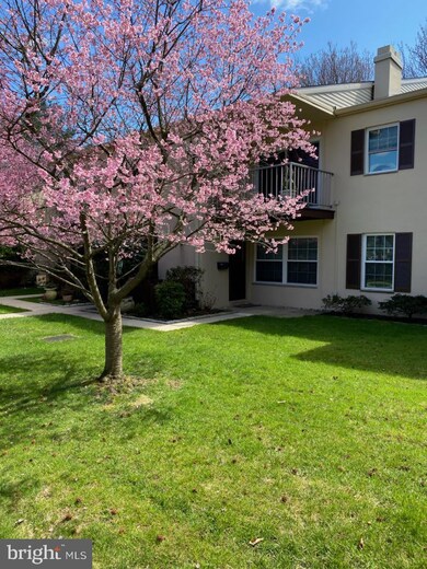 433 Old Forge Crossing unit 433, Devon, PA 19333 - photo 4