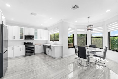 1115 Avondale Ct, West Palm Beach, FL 33409 - photo 5