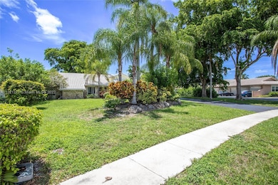 22267 Solitude Dr, Boca Raton, FL 33428 - photo 3