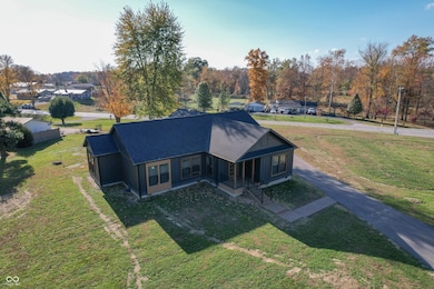 22027 Redding Woods, Seymour, IN 47274 - photo 2