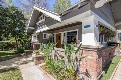 Classic lines of the Craftsman home.