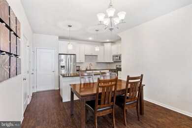 106 Corvus Cir unit A, Media, PA 19063 - photo 5