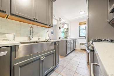 19916 21st Ave unit 1336, Whitestone, NY 11357 - photo 2