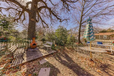 320 Cleveland Ave, Weatherford, TX 76086 - photo 5