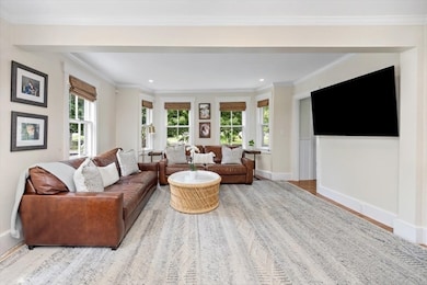 22 High St, Hingham, MA 02043 - photo 4