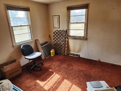 231 Seybold St, Logansport, IN 46947 - photo 4