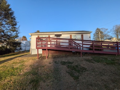 11 Manton St, Shelton, CT 06484 - photo 2