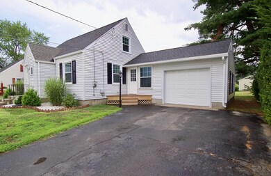 67 Taft St, Feeding Hills, MA 01030 - photo 2