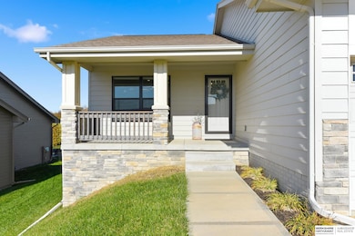 2022 Gindy Cir, Bellevue, NE 68147 - photo 3