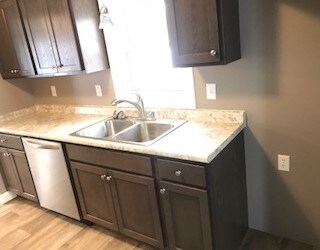 26246 Us Highway 6, Nappanee, IN 46550 - photo 5