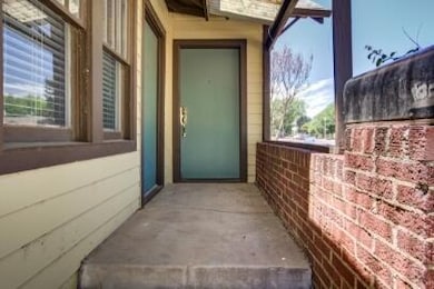 2305 14th St unit B, Lubbock, TX 79401 - photo 2