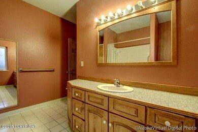 1535 F St, Anchorage, AK 99501 - photo 7