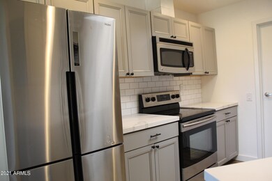 10513 W Ocotillo Dr, Sun City, AZ 85373 - photo 3