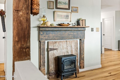 441 Knopp Dr, Muncy, PA 17756 - photo 4