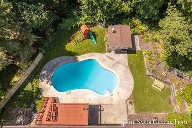 831 W. Fennwood drone0018