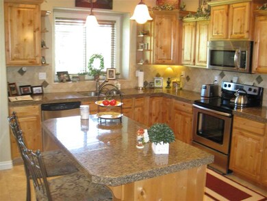 420 W Bayhill Dr, Nampa, ID 83686 - photo 4