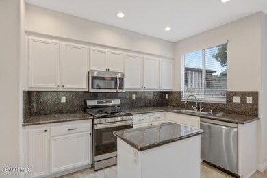 1759 Watercrest Way Simi-large-011-026-B