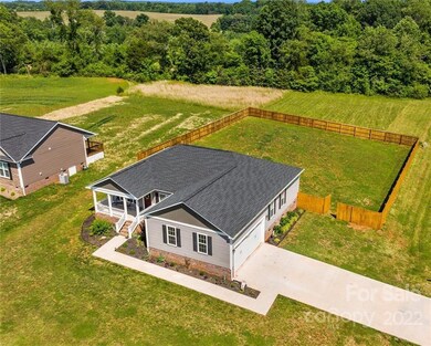 107 Cypress Acres Ln, Statesville, NC 28677 - photo 4