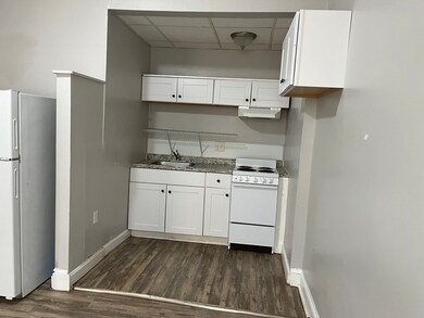 61 Vine St unit 1, Lynn, MA 01905 - photo 3