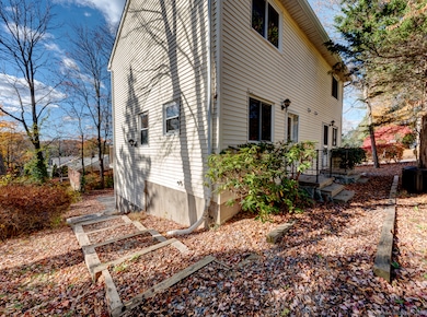 84 Wilmot St, Torrington, CT 06790 - photo 3