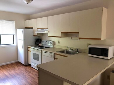 328 Pemberwick Rd unit 9, Greenwich, CT 06831 - photo 6