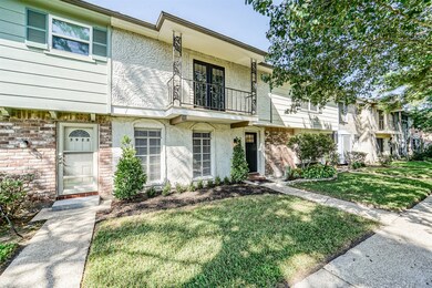 3930 Laura Leigh Dr, Friendswood, TX 77546 - photo 3