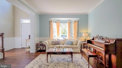 26139 Murrey Dr, Chantilly, VA 20152 - photo 5