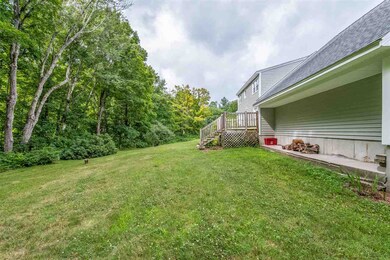 37 Litchfield Rd, Londonderry, NH 03053 - photo 4