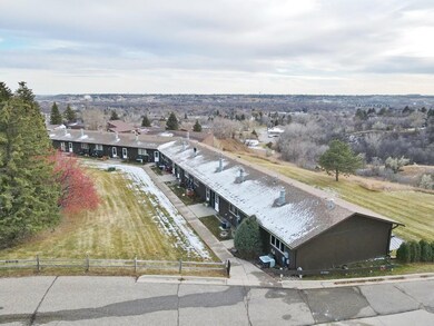 1513 16th St NW, Minot, ND 58703 - photo 5