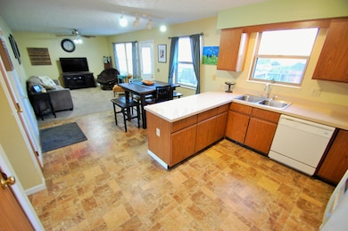 Great Place to Entertain!