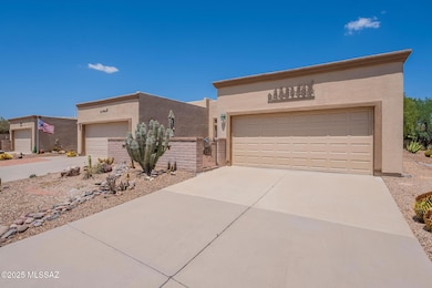 580 W Crenshaw Ln, Green Valley, AZ 85614 - photo 2