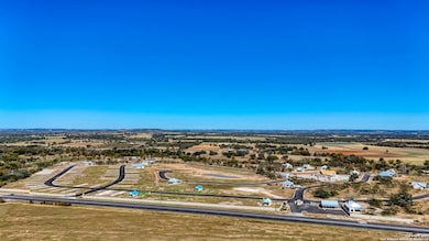 77 Arch Ray Lp, Fredericksburg, TX 78624 - photo 5