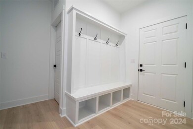 501 Edmunds Ln, Clover, SC 29710 - photo 5