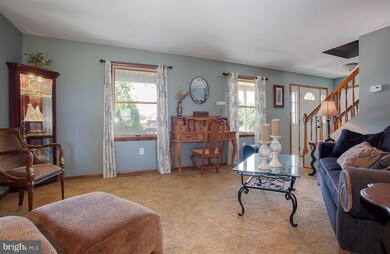 5662 Blakeslee Ave, Harrisburg, PA 17111 - photo 4