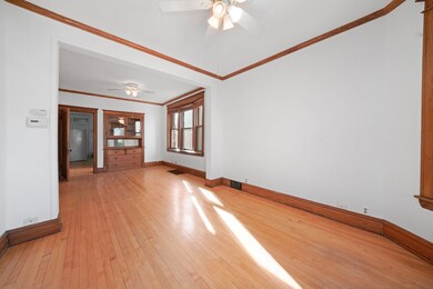 1110 S East Ave, Oak Park, IL 60304 - photo 3