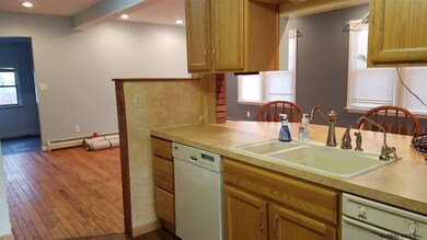 80 Southern Ave, Rensselaer, NY 12144 - photo 6