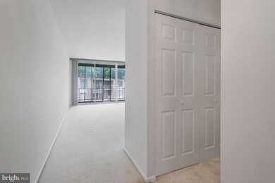 8467 Greenbelt Rd unit 8467-202, Greenbelt, MD 20770 - photo 6