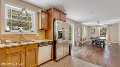 10 W Clarke's Ln, Jim Thorpe, PA 18229 - photo 6