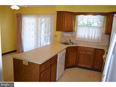 103 Brighten Ct, Perkasie, PA 18944 - photo 7