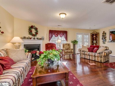 4 Riverchase Ct, Simpsonville, SC 29680 - photo 4