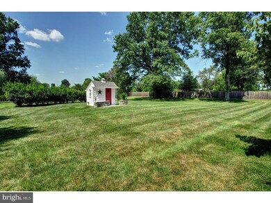 323 Ruth Rd, Harleysville, PA 19438 - photo 3